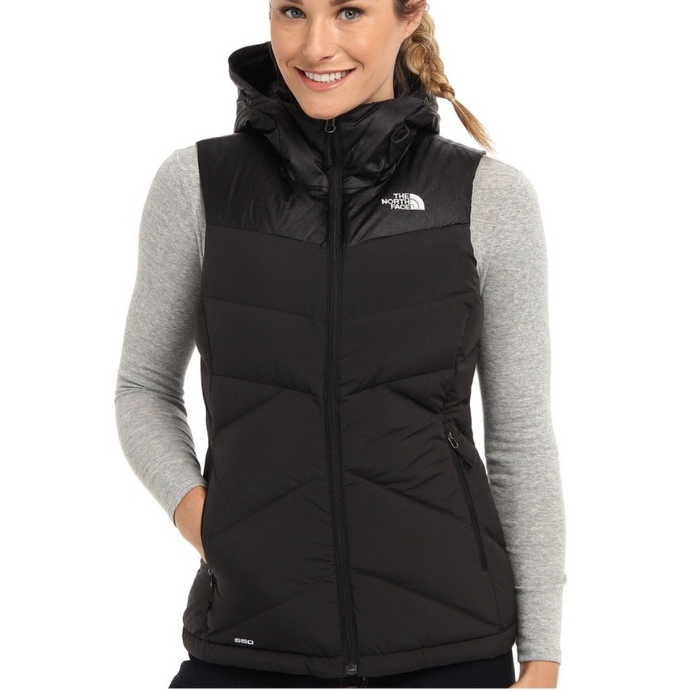 NWOT North Face Vest - Picture 9 of 9